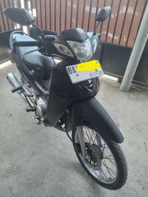 Jual bekas Di jual Honda Kharisma 125 D,lokasi di Padang Kota