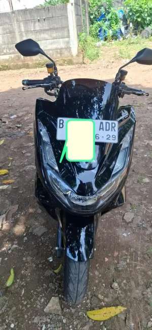 Jual bekas DI JUAL HONDA PCX 2024 LIKE A NEW,lokasi di Jakarta Selatan
