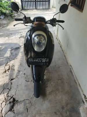 Jual bekas DI JUAL HONDA SCOOPY TAHUN 2014,lokasi di  