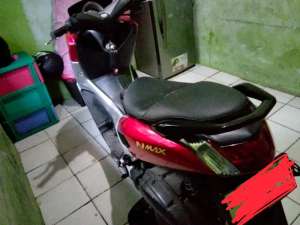 Jual bekas Di jual motor second NMAX tahun 2016 warna merah pajak hidup semua,lokasi di Tangerang Kota