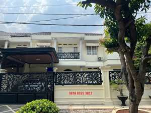 DI JUAL MURAHRUMAH MEWAH BOULEVARD, SIAP HUNI IDAMAN KELUARGA - NEGO lokasi di Bekasi Kota, tersedia melalui melalui situs Olx