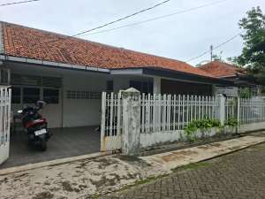 Di Jual Rumah 1 Lantai di Komp. Deplu, Pondok Karya, Pondok Aren, Tang Sel lokasi di Jakarta Selatan, tersedia melalui melalui situs Olx