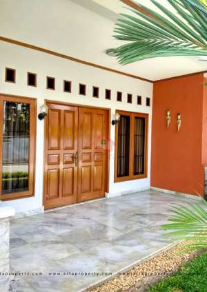 Di Jual Rumah Bagus Modern Klasik di Cipete, Jakarta Selatan lokasi di Jakarta Selatan, tersedia melalui melalui situs Olx