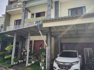 Di Jual Rumah di Modernland Tangerang lokasi di Tangerang Kota, tersedia melalui melalui situs Olx