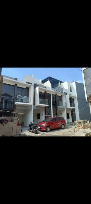 Di jual rumah di rawamangun lokasi di Jakarta Timur, tersedia melalui melalui situs Olx