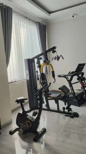 di jual rumah fully furnish full interior lokasi di Jakarta Barat, tersedia melalui melalui situs Olx