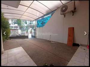 Di Jual Rumah Hook 2 Lantai dalam Perumahan Eramas 2000, Pulo Gebang, Jakarta Timur , tersedia melalui melalui situs Olx
