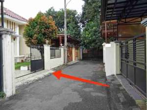 Di Jual Rumah Lokasi Strategis di Lenteng Agung lokasi di Jakarta Selatan, tersedia melalui melalui situs Olx