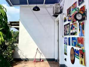 Di Jual Rumah Mewah Ada Kolam Renang Di Perumahan Bumi Malaka Asri lokasi di Jakarta Timur, tersedia melalui melalui situs Olx