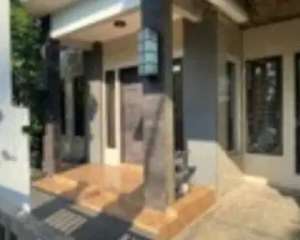 Di jual rumah mewah di bekasi lokasi di Bekasi Kab., tersedia melalui melalui situs Olx