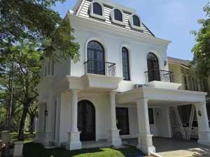 Di Jual Rumah Minimalis 3 Lantai Di BSD Dekat Dengan Mall Dan Akses Tol lokasi di Tangerang Selatan Kota, tersedia melalui melalui situs Olx