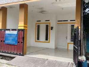 DI JUAL RUMAH MURAH BISA KPR DI ALAM PESONA WANAJAYA lokasi di Bekasi Kota, tersedia melalui melalui situs Olx