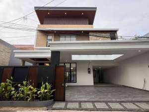 Di Jual Rumah Premium 2 Lantai, Private Pool, Dekat MRT H. Nawi, Pondok Indah Jakarta Selatan lokasi di Jakarta Selatan, tersedia melalui melalui situs Olx