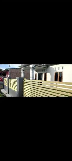 Di jual rumah pribadi 3 kamar di Medan Tembung lokasi di Medan Kota, tersedia melalui melalui situs Olx