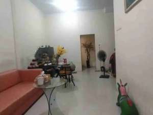 di jual rumah secondary 2 lantai siap huni lokasi strategis bebas banjir di jagakarsa lokasi di Depok Kota, tersedia melalui melalui situs Olx