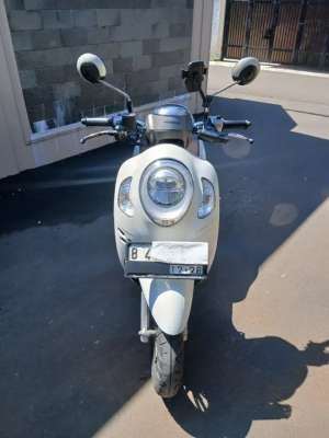 Jual bekas Di juaL scoopy prestige keyless 2023 bulan 12,lokasi di Depok Kota