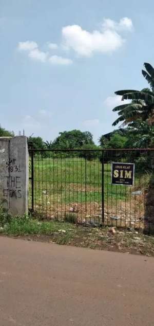 Di jual tanah strategis di Cinangka, Pondok Cabe, Tangerang Selatan lokasi di Tangerang Selatan Kota, tersedia melalui melalui situs Olx