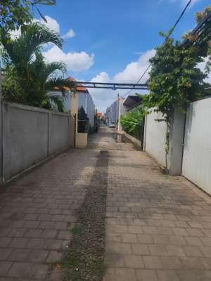 Di kontrakantanah jalan Batur sari , Sanur, Bali lokasi di Denpasar Kota, tersedia melalui melalui situs Olx