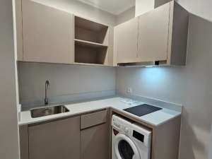 Di Sewakan Apartemen Menara Jakarta Kemayoran 2 Bedroom semi furnish lokasi di Jakarta Pusat, tersedia melalui melalui situs Olx