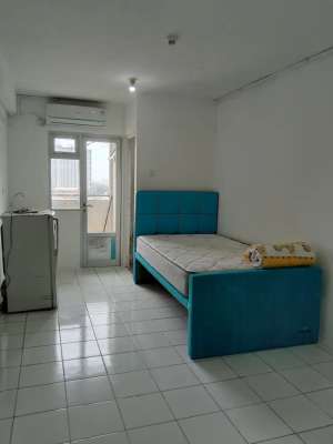 Di sewakan apartemen studio kosonganac dan kulkas, Chrysant Lt. 11 lokasi di Jakarta Utara, tersedia melalui melalui situs Olx