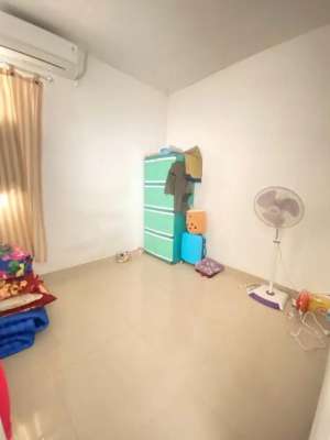 di sewakan cepat rumah di peumahan talaga bestari lokasi di Tangerang Kab., tersedia melalui melalui situs Olx