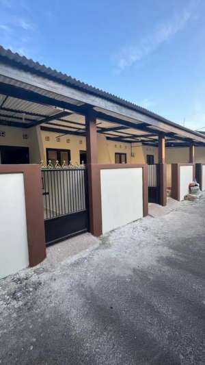 Di Sewakan Kontrakan 3 Petak Bunga Rampai-Duren Sawit-Jakarta Timur lokasi di Jakarta Timur, tersedia melalui melalui situs Olx