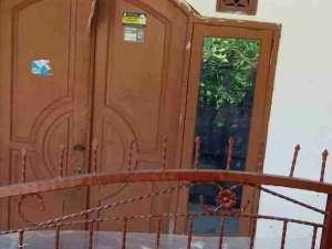 Di sewakan rumah1 lantai 2 kamar tidur lokasi Kedaung Sawangan Depok Jawa Barat lokasi di Depok Kota, tersedia melalui melalui situs Olx