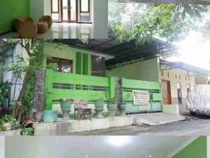 DI SEWAKAN RUMAH 30 Juta di Klodran - Kota Solo lokasi di Surakarta Kota, tersedia melalui melalui situs Olx