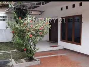 Di Sewakan Rumah Di Bendungan Hilir Cocok Untuk Kantor lokasi di Jakarta Pusat, tersedia melalui melalui situs Olx