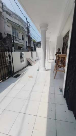 Di Sewakan Rumah di Lokasi Premium Tomang Rawa Kepa, Jakarta Barat lokasi di Jakarta Barat, tersedia melalui melalui situs Olx