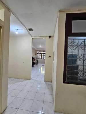 Di Sewakan Rumah Sunter 2 Lantai Rapih Siap huni Sunter Hijau lokasi di Jakarta Utara, tersedia melalui melalui situs Olx