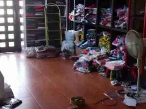 Dibawah AppraisalRumah Gayungsari BaratHitung Tanah lokasi di Surabaya Kota, tersedia melalui melalui situs Olx