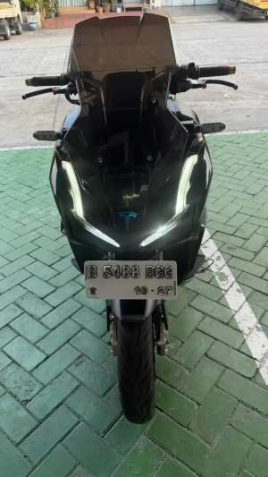 Jual bekas Dijual ADV 160 CBS 2022,lokasi di Jakarta Barat
