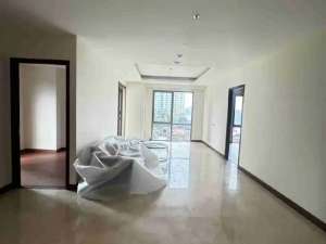 Dijual Apartemen 3BR Tipe Sapphire Hegarmanah Residences lantai rendah Hegar Manah Bandung Utara lokasi di Bandung Kab., tersedia melalui melalui situs Olx
