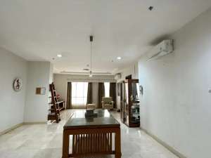 Dijual Apartemen Somerset Berlian, Permata Hijau, Jakarta Selatan lokasi di Jakarta Selatan, tersedia melalui melalui situs Olx