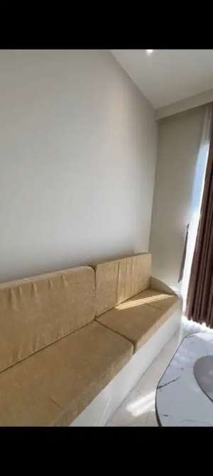 Dijual Apartement Cosmo Mansion 3BR Full Furnished High Floor lokasi di Jakarta Pusat, tersedia melalui melalui situs Olx