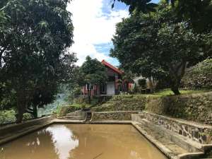 Dijual BangunanRumah Villa dan Tanah lokasi di Bandung Kab., tersedia melalui melalui situs Olx