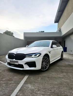 Jual bekas DIJUAL BMW 528i 2012 PMK 2013,lokasi di Jakarta Barat