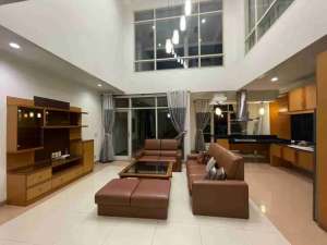 dijual BU murah rumah lippo cikarang , dago villa premium cikarang free furnish lokasi di Bekasi Kab., tersedia melalui melalui situs Olx