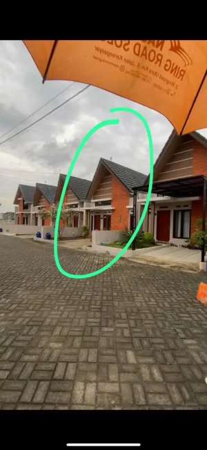 Dijual butuh dana cepat rumah di Perumahan Griya Pesona Asri, Solo. lokasi di Karanganyar Kab., tersedia melalui melalui situs Olx