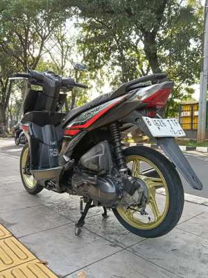 Jual bekas DIJUAL CASH HONDA BEAT ECO ESP CBS FI THN 2017 PAJAK IDUP SIAP PAKAI,lokasi di Bekasi Kota