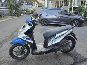 Jual bekas DIJUAL CASH HONDA BEAT ESP CBS FI THN 2019 PAJAK IDUP SIAP PAKAI,lokasi di Jakarta Timur
