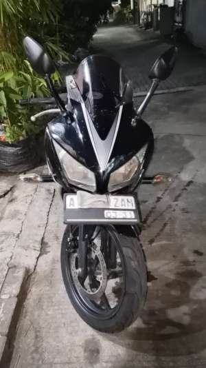 Jual bekas Dijual CBR 150 R 2016,lokasi di Tangerang Kab.