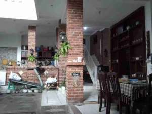 dijual cepat 2 rumah bisa di jadikan home stay di Cimahi lokasi di Cimahi Kota, tersedia melalui melalui situs Olx