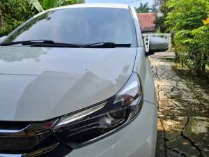 Jual bekas Dijual cepat BU mobil kesayangan Honda Mobilio ecvt putih tahun 2020,lokasi di Bogor Kab.