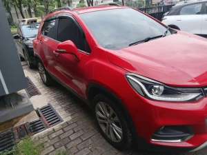 Jual bekas Dijual cepat Chevrolet Trax 2018 Turbo Premier,lokasi di Tangerang Selatan Kota