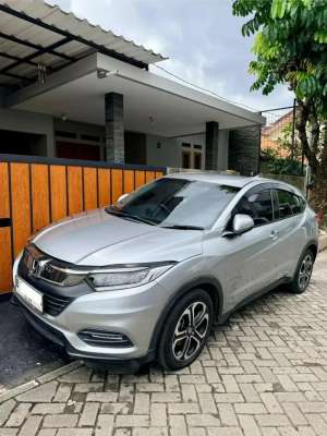 Jual bekas DIJUAL CEPAT HONDA HRV SE 2018,lokasi di  ,Tangerang Kota