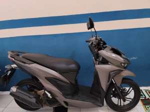 Jual bekas Dijual cepat honda vario 150cc 2019 pajak on,lokasi di Tangerang Selatan Kota