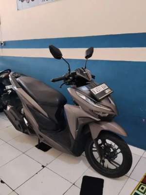 Jual bekas Dijual cepat honda vario 150cc 2019 surat lengkap,lokasi di Tangerang Selatan Kota