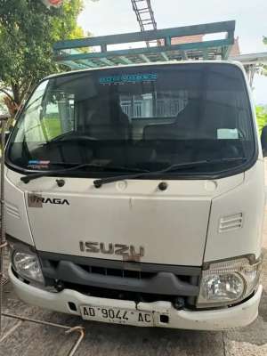 Jual bekas DIJUAL CEPAT ISUZU TRAGA,lokasi di Klaten Kab.